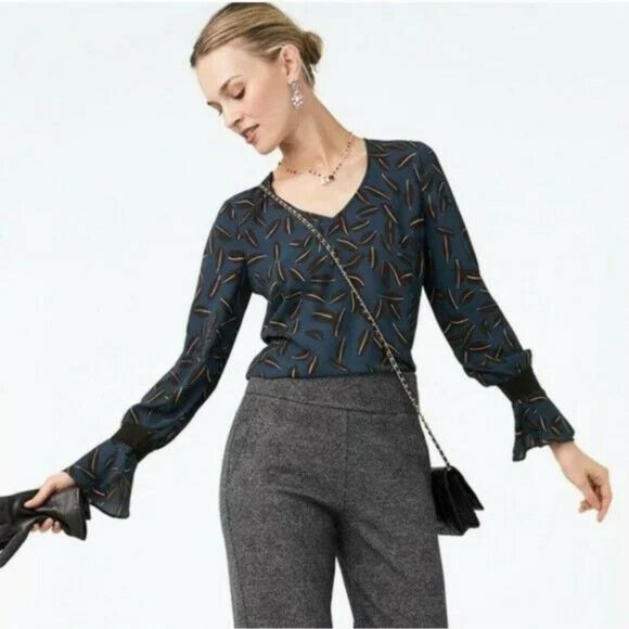 CAbi Top L Shadow Leaf Blue Long Sleeve #3763 - Picture 1 of 8